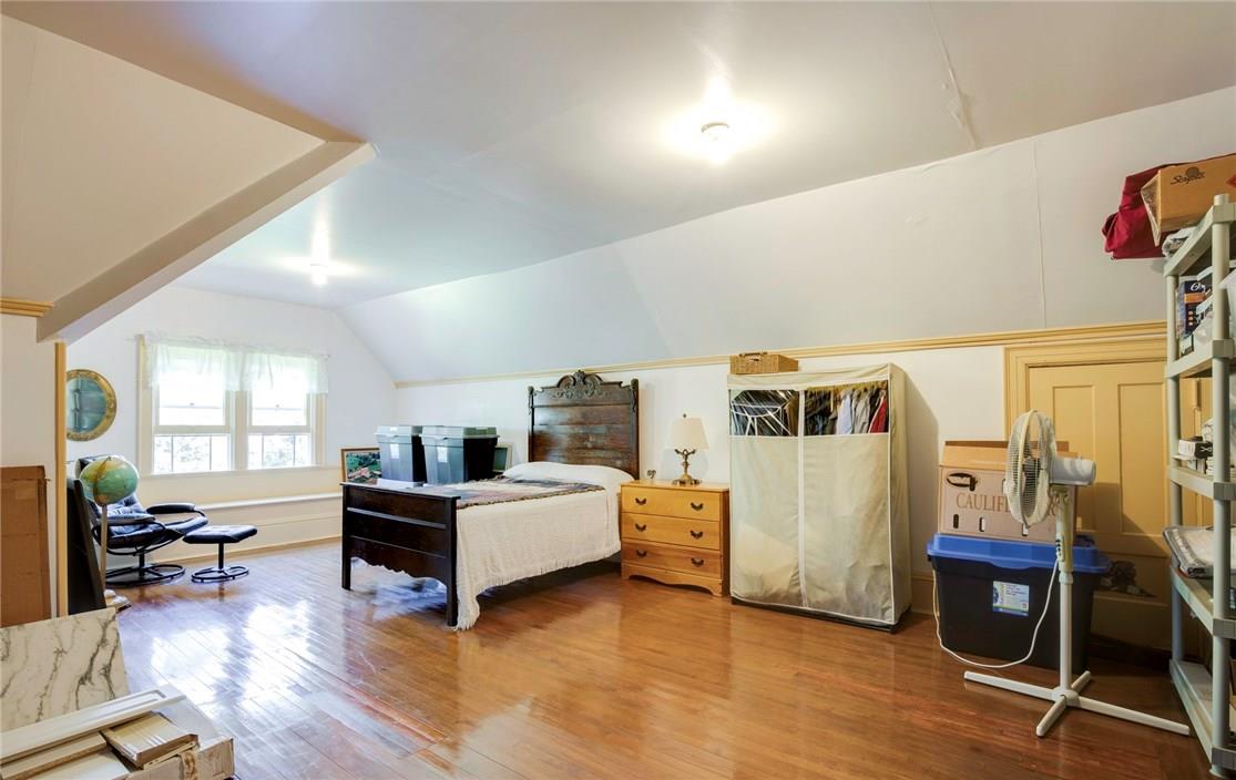 241 BROAD Street W, Dunnville, Ontario N1A 1S8 (20949506) Jag Realty